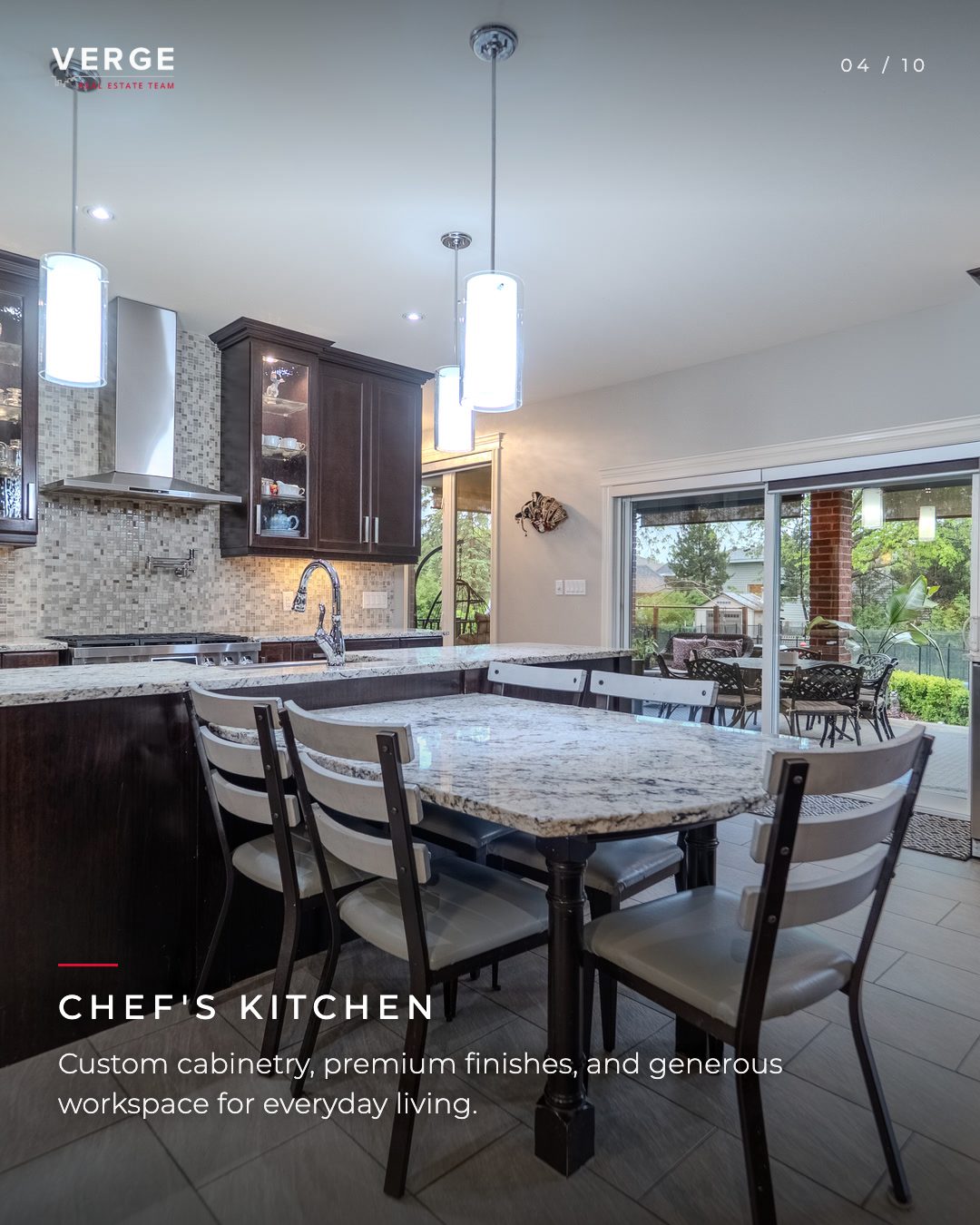 Chef's kitchen